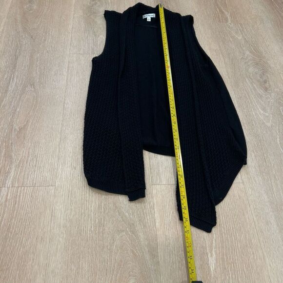 Croft & Barrow, Black Textured Knit Pointed Draped Open Front Vest Women’s Small - Picture 7 of 12